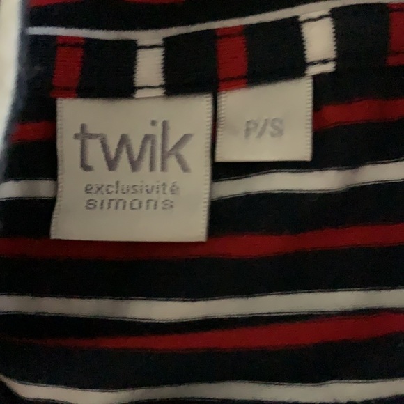 Simons t-shirt dress - Picture 3 of 3